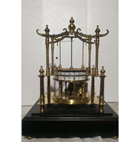 Horloge de table mécanique à remontage manuel en laiton couleur bronze antique, style rétro américain du XVIIe siècle, solide, classique et intéressante
