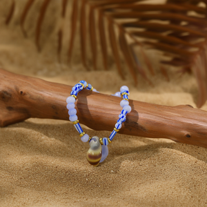 Fashion <b>Beaded</b> <b>Bracelet</b> With Shell Pendant Blue And White Beads Gold Plated Clasp Sustainable Design - Product Image 3