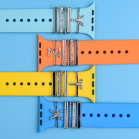 Bracelet de montre en silicone avec breloques décoratives pour bracelet de montre, clous décoratifs pour montre, jambe en métal, en stock