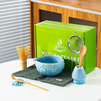 Service à thé en céramique de qualité supérieure, écologique et durable, de qualité alimentaire, style Japandi, avec bol à matcha à bec verseur en forme de cœur, pour l'exportation
