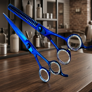Ciseaux de coiffure professionnels en acier inoxydable 4Cr13 avec revêtement couleur titane, manche court pour droitiers, 6 pouces, étui argenté - Product Image 4