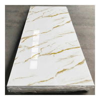 Panneau mural décoratif en PVC Calacatta Gold, finition miroir, résistant aux rayures, montage direct, 4x9 pieds, pour salle de bain et cuisine