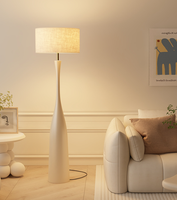 Lampe sur pied minimaliste de style médiéval en forme de champignon, lumière LED, abat-jour en tissu, interrupteur au pied, pour chambre à coucher, salon, maison d'hôtes