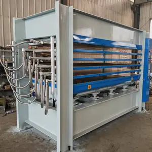 Máquina de prensado en caliente hidráulico de 5 capas 160T para laminación de puertas de madera contrachapada y MDF