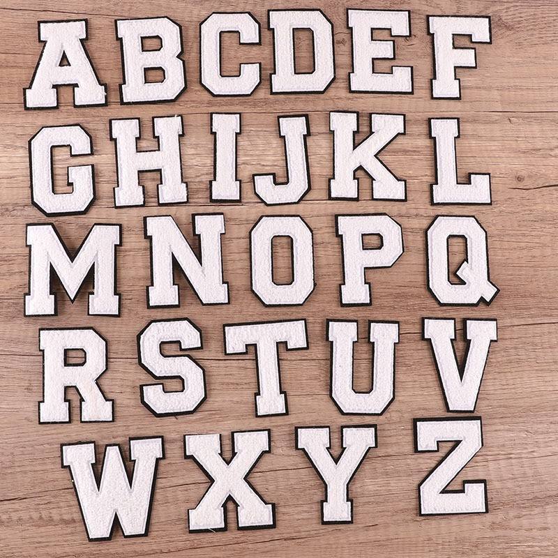 Las letras blancas toman notas individualmente.