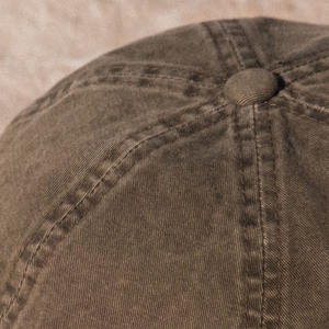 หมวกเบสบอลทรงเรโทรคุณภาพสูง 6 แผง ผ้าฝ้ายอิตาลี 100% นุ่มสบายและมีสไตล์ สามารถสั่งทำได้ - Product Image 3