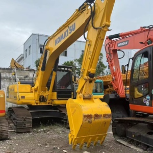 Excavadora de cadenas Komatsu de 20 toneladas PC 200 con pintura original de fábrica, maquinaria pesada para uso en campo, excavadora usada. - Product Image 2