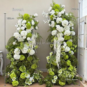 Künstliche Hortensien Hornbogen-Blumenpaneel Goldrahmen Weiße Rosen Eukalyptus für Hochzeitszeremonie Hintergrund Party Event - Product Image 6