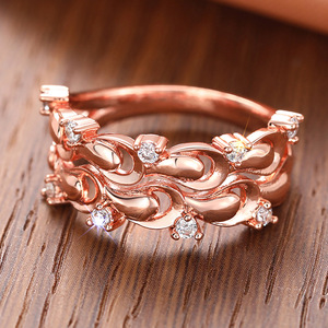 Bague élégante pour femme, ligne ondulée, zircon incrusté, style princesse, tendance - Product Image 4