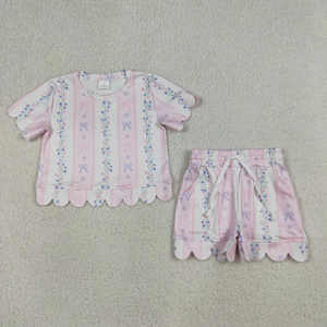Nouveaux vêtements pour enfants, ensemble d'été pour filles, chemisier à fleurs à manches courtes avec nœuds roses, short à volants - Product Image 1
