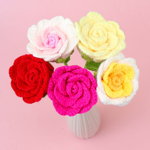 Ramas de rosas tailandesas de hilo de algodón hechas a mano, rosas artificiales, flores tejidas, flores de lana, regalo al por mayor. - Product Image 1