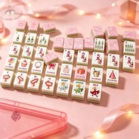 Jeu de Mahjong américain rose marbré pastel avec tuiles à motif de parfum de champagne mignon et étui de rangement pour jeu de fête pour filles