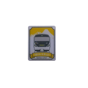 Fábrica personalizado anime insignia de botón 2020 pines mantener América gran Trump de hierro inoxidable insignia de botón para - Product Image 1