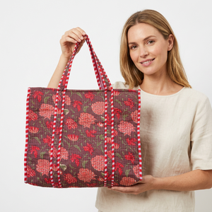 Wholesale Bulk Women's Modern Style Quilted 100% Cotton Large Tote <b>Bag</b> Long Pocket Striped Zipper Shoulder Party Shopping <b>Bag</b> - Product Image 1