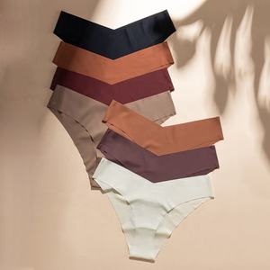 <span class=keywords><strong>Slip</strong></span> <span class=keywords><strong>Invisibili</strong></span> Morbidi ed Elastici per Donne, Mutandine Senza Cuciture, Senza Ferretto, Taglio a V, Comode e Indetettabili - Product Image 3