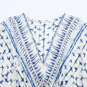 ZATRHMBM, ropa de mujer de primavera y otoño, novedad de 2025, vestido estampado de línea dorada, minivestido informal Retro con cuello en V para mujer - Product Image 3