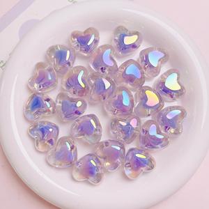 Cuentas acrílicas en forma de corazón recubiertas de UV de alta calidad para cadenas de teléfonos móviles DIY accesorios de joyería Material hecho a mano - Product Image 6