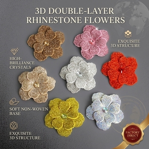 Raffinata Applicazione Floreale 3D a Doppio Strato con Strass, 8 cm |    Toppe in tessuto non tessuto per abiti fai da te, borse e accessori moda - Product Image 1