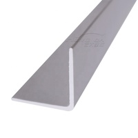 Profils de bordure en PVC en forme de L et bandes de protection d'angle personnalisés