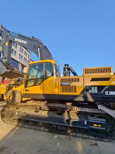 Excavatrice Volvo EC380DL d'occasion à prix réduit, marque mondiale réputée, bon état, moteur, boîte de vitesses, pompe, roulement, PLC 38 - Product Image 6