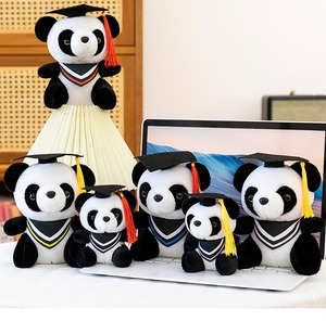 Peluche Creativo <span class=keywords><strong>Dr</strong></span>. Panda Laureato, Bambola per la Stagione dei Diplomi, Regalo Souvenir con Logo - Product Image 2