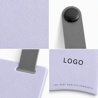 Étiquette volante personnalisée de luxe minimaliste pour chemise, avec logo, scellée en plastique et cordon, solution de marquage pour vêtements de mode, étiquette volante en papier