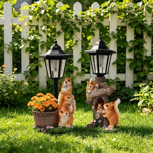 Ornements artisanaux en résine en forme <span class=keywords><strong>de</strong></span> trous d'arbre pour écureuils, lampes solaires d'extérieur, décoration paysagère <span class=keywords><strong>de</strong></span> jardin, allée - Product Image 2