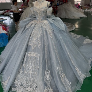 Robe de bal de Quinceañera Xss44 Mexico Garden, bleu poussière, avec appliques de dentelle, à volants, longueur ras du sol, style vintage naturel, pour soirée - Product Image 2