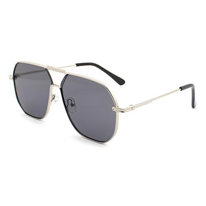 Wholesale Fashion UV400 Protection Custom Logo Sun Glasses Classic Double Beams Men Metal Sunglasses with High Quality - Product Image 3