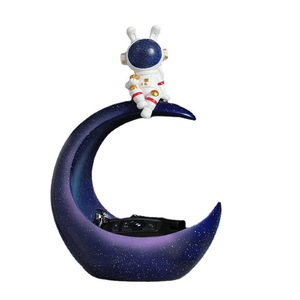 Nuevo Adorno Creativo de Resina con Forma de Conejo Astronauta, Patrón de Cielo Estrellado, para Guardar Dulces y Bocadillos, Decoración para el Hogar - Product Image 5