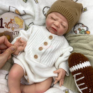 Muñeco <span class=keywords><strong>Reborn</strong></span> de Silicona de Cuerpo Completo Platino de 45cm, Niño Abrazable con Chupete, Pintado a Mano, Realista, Flexible, Lavable, Regalo de Muñeco Bebé - Product Image 4