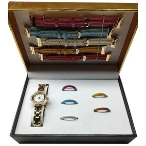 ساعة نسائية جديدة مطلية بالذهب مع أحجار قابلة للتبديل وأساور جلدية قابلة للتبديل ومجموعة خواتم - Product Image 2