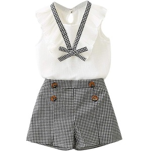 Conjunto de ropa Premium para niñas con costuras elegantes, ajuste cómodo y tela suave, perfecto para días activos y estilo interior - Product Image 5