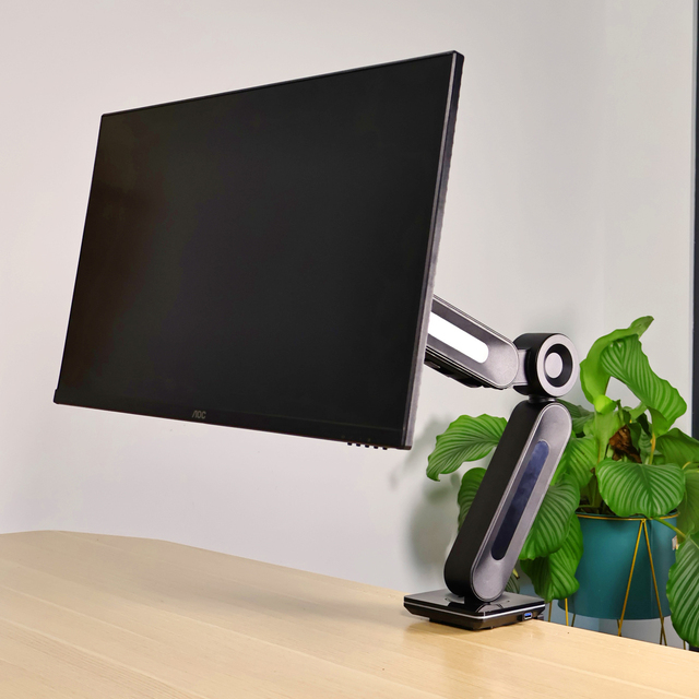 GE81 Space-Saving VESA 75*75/100*100mm 15-42 Inches Monitor Mount Desktop Monitor Arm With RGB Light Type-C and USB 3.0