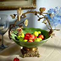 Panier à fruits en porcelaine antique européenne, céramique, laiton, luxe, décoration d'intérieur pour la maison, l'hôtel, la villa