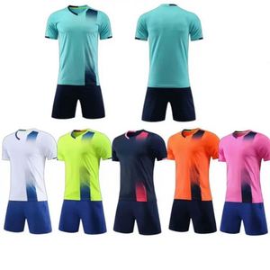 Camisetas de Fútbol Sublimadas al por Mayor, 100% Poliéster, Económicas, Conjuntos de Uniformes Personalizados para Hombre, Ropa de Fútbol con Logotipo - Product Image 1