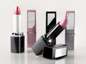 <b>lipstick</b> - Product Image 1