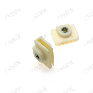 Honda Glass <b>Clip</b> 73333-SS1-000 Short Type Replacement Auto Fastener - Product Image 3