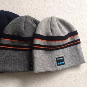 Mũ Beanie Bluetooth V5.0 Thế Hệ Mới Có Tai Nghe Không Dây - Product Image 2