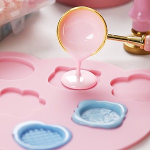 Moule en silicone Tête d'ours pour sceau de cire, support d'anneau et outil de tamponnage pour la décoration - Product Image 4
