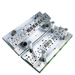 أدوات ختم المعادن بختم تدريجي من الفولاذ المقاوم للصدأ الصناعي بدقة احترافية مخصصة - Product Image 5