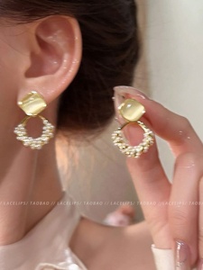 Boucles d'oreilles tendance, simples, légères et luxueuses, en pierre œil-de-chat, diamant et perle, polyvalentes pour femmes - Product Image 4