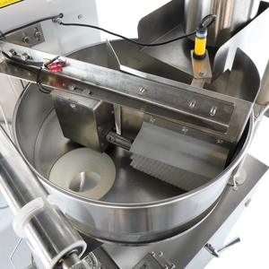 Machine d'emballage verticale automatique de granulés SPK320K 50-500g à haute précision pour aliments, graines de légumes et chips - Product Image 4