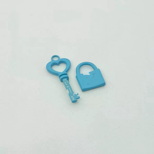 Dijes de Lujo para Decoración de Fundas de Teléfono, Diseño de Llave y Candado Metálicos, en Colores <span class=keywords><strong>Rosa</strong></span>, Azul, Morado, <span class=keywords><strong>Rosa</strong></span>, Blanco y Negro, Estilo Moderno - Product Image 6