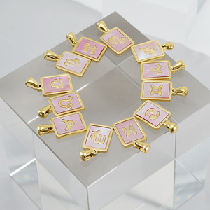 Collana zodiacale ciondoli in acciaio inossidabile placcato oro conchiglia rosa donna 12 <span class=keywords><strong>oroscopo</strong></span> <span class=keywords><strong>segno</strong></span> collana placcata oro 18 carati - Product Image 2