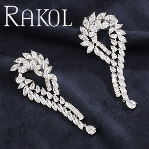 Pendientes de Zirconia con Forma de Hoja RAKOL EP395, Joyería Elegante para la Noche - Product Image 3