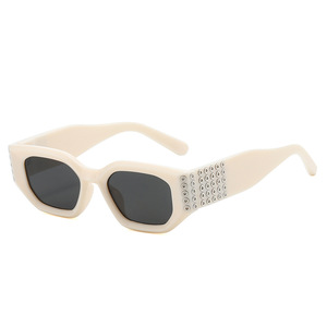 Wholesale Women's Cat Eye Sunglasses 2026 <b>Studded</b> Rhinestone Temple Retro Square Full Rim PC UV400 Fashion Gold Comfortable - Product Image 5