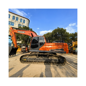 Excavadora Hidráulica de Cadenas Usada y en Buen Estado, Doosan Serie DX300, Modelo DX300LC-9C DX300LCA, 30 Toneladas, en Venta - Product Image 1