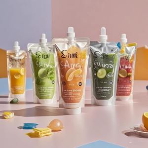Pochette souple transparente avec bec verseur pour liquides, aliments, boissons, bière et eau, pour emballage industriel - Product Image 1