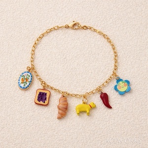 Delicias Diarias |   Dijes de latón chapado en oro de 18 quilates con esmalte, temática de vida y comida francesa: Croissant, Pizza, Colgante de Frutas y Dijes de Nueva York NYC - Product Image 6